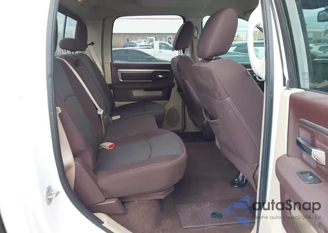 2013 Ram 1500 Big Horn z USA, uszkodzony, nr VIN 1C6RR6LT8DS650556